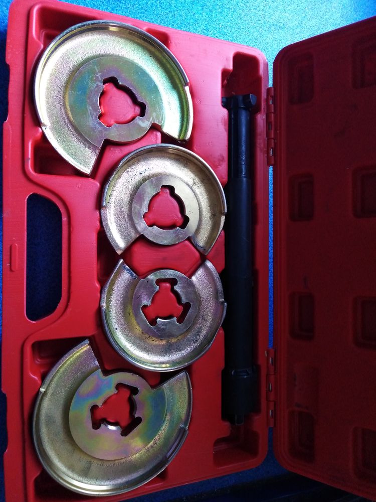 Compresseur � ressort 45 Argenteuil (95)