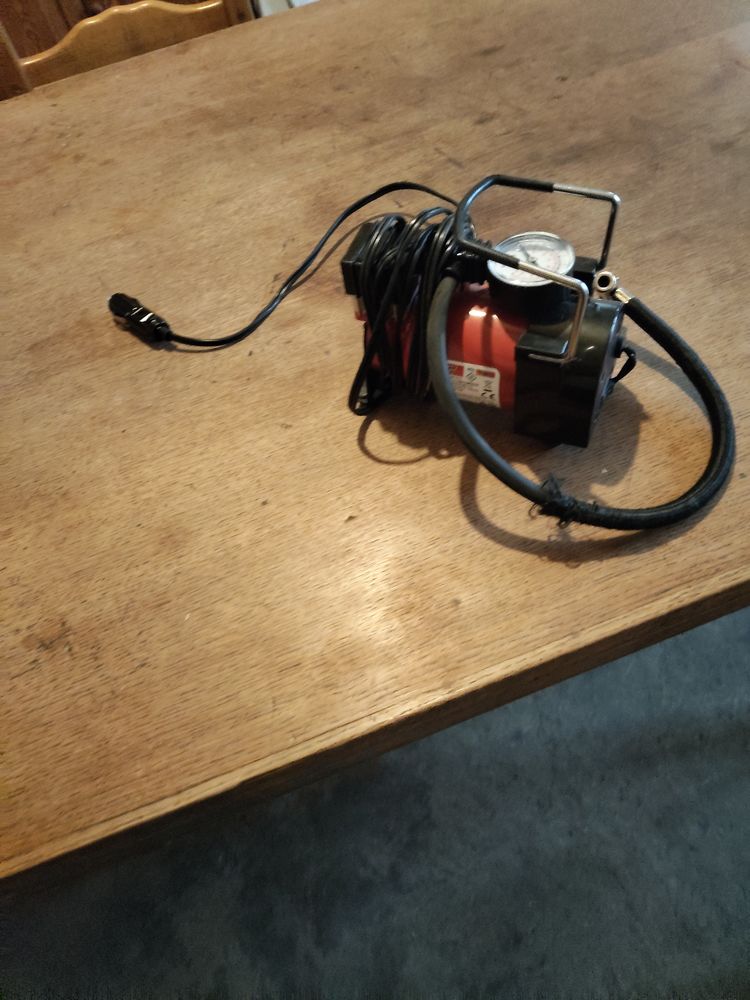 compresseur voiture pneus mastique piscine 30 Conchil-le-Temple (62)