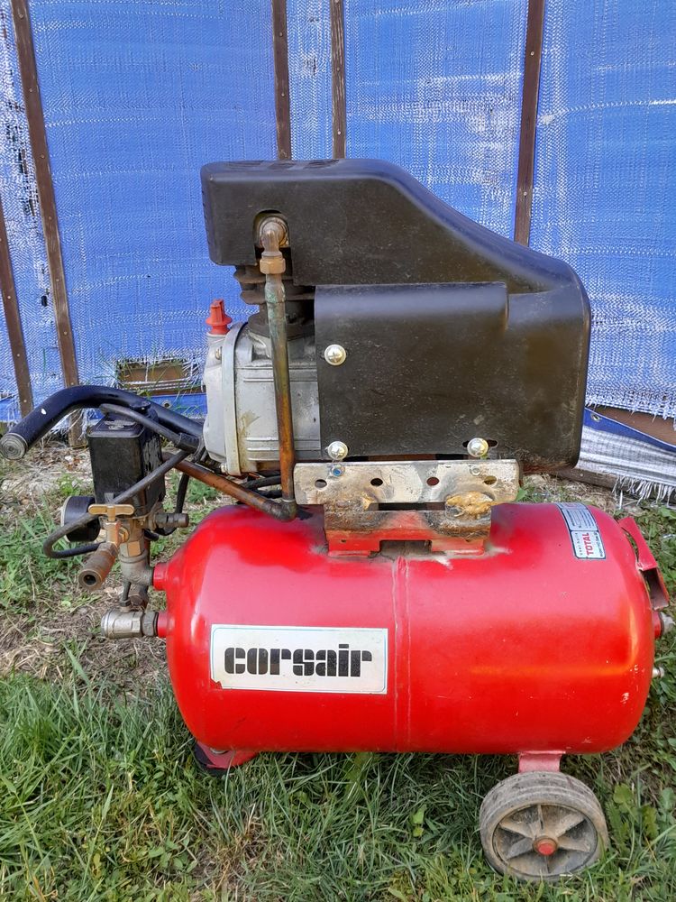 COMPRESSEUR D'AIR 25 L. 10 �tain (55)