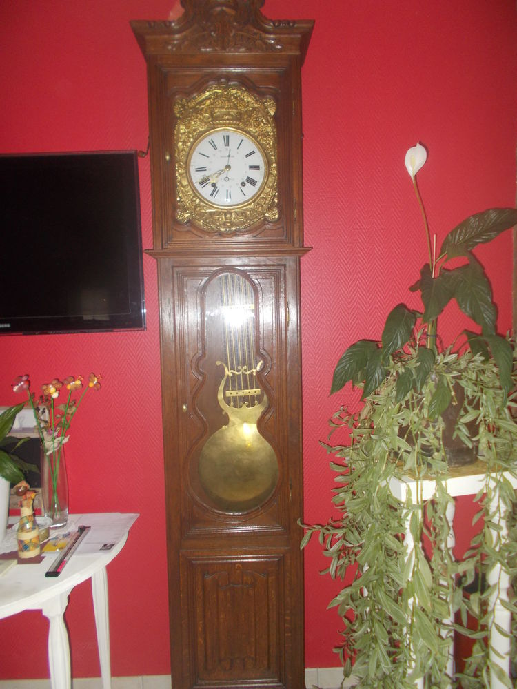 Comtoise droite ancienne faire prix 580 Saran (45)