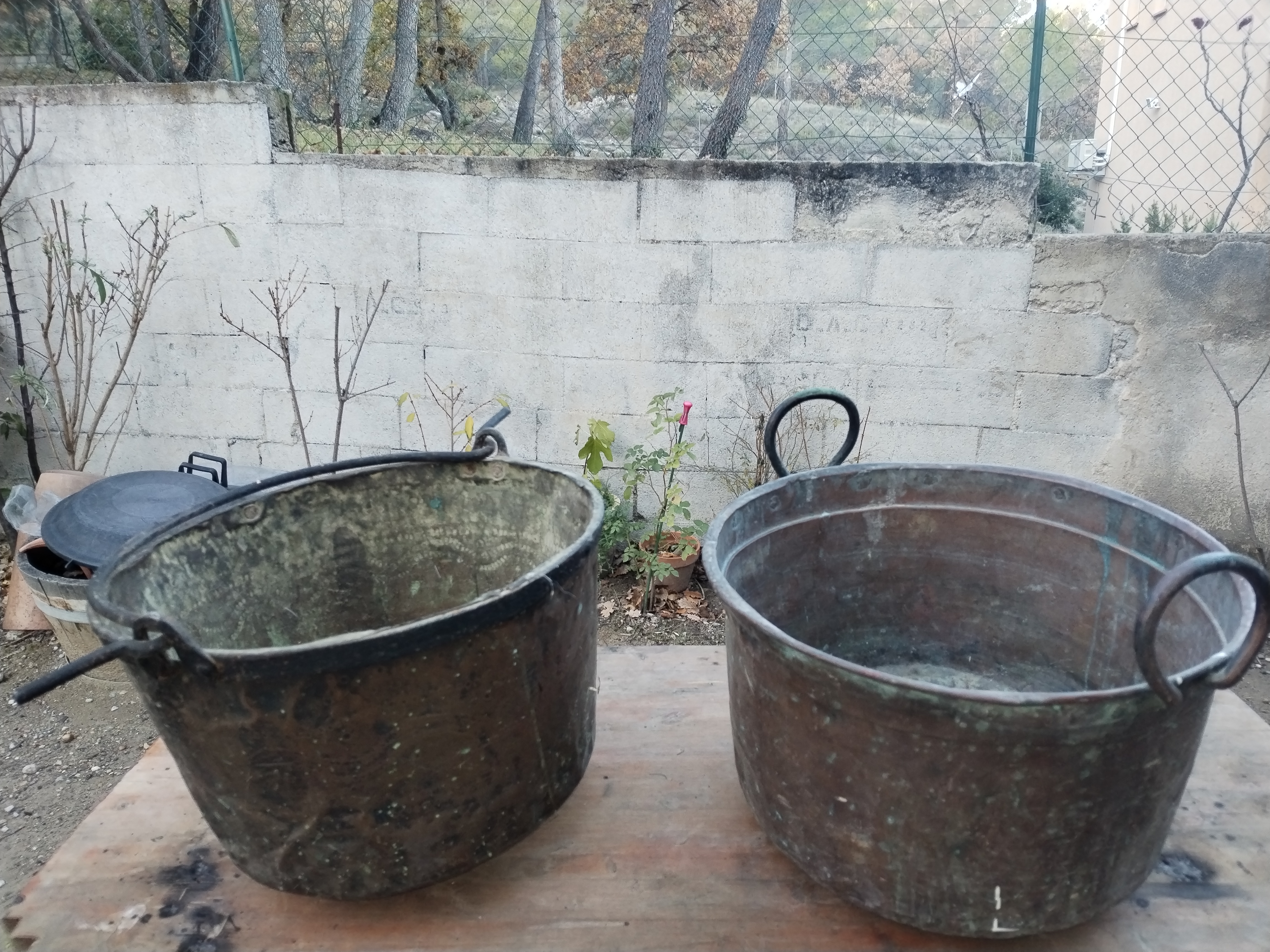 Confituriers en cuivre 89 Manosque (04)