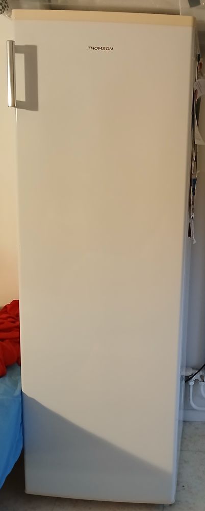 Cong�lateur armoire THOMSON 1800 Vitrolles (13)