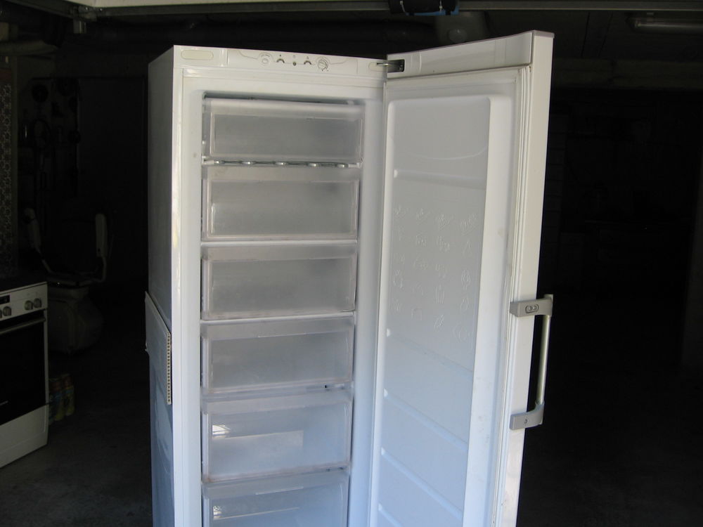 congelateur  armoire 6 tiroirs 300 Fourques-sur-Garonne (47)