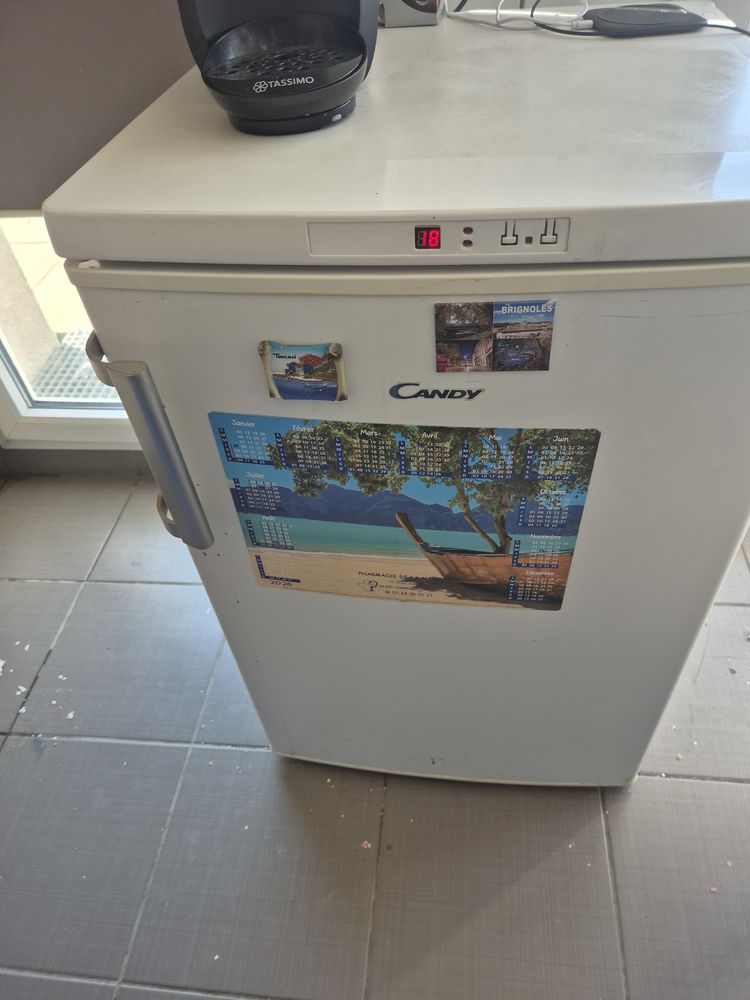 Cong�lateur Candy 145 Corbeil-Essonnes (91)