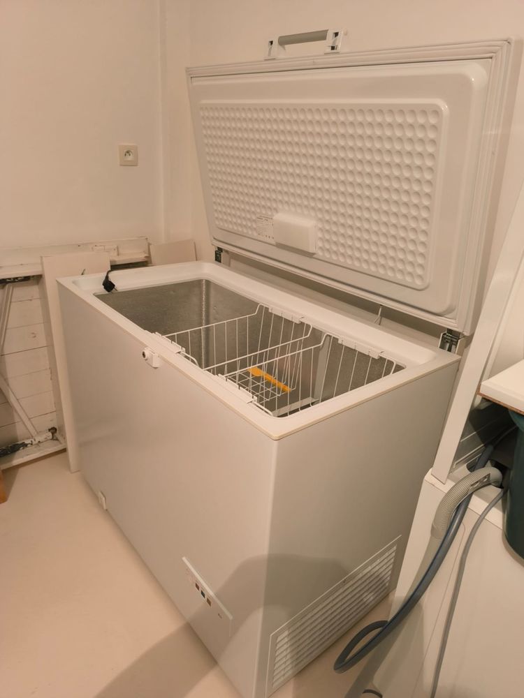 CONGELATEUR COFFRE BOSCH 315 Litres 200 Surg�res (17)