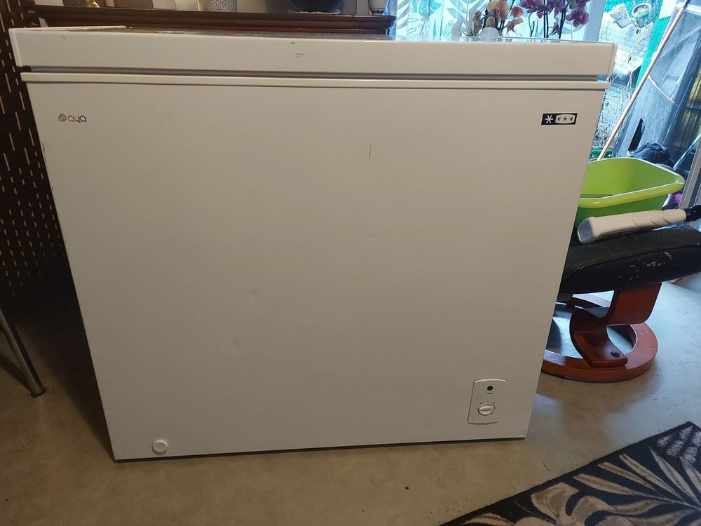 Cong�lateur coffre 220 L 150 Labenne (40)