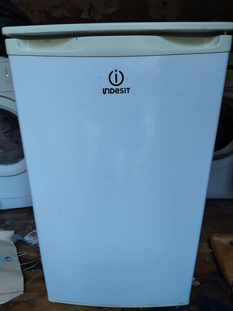 Cong�lateur Indesit 3 tirroirs 40 Salon-de-Provence (13)