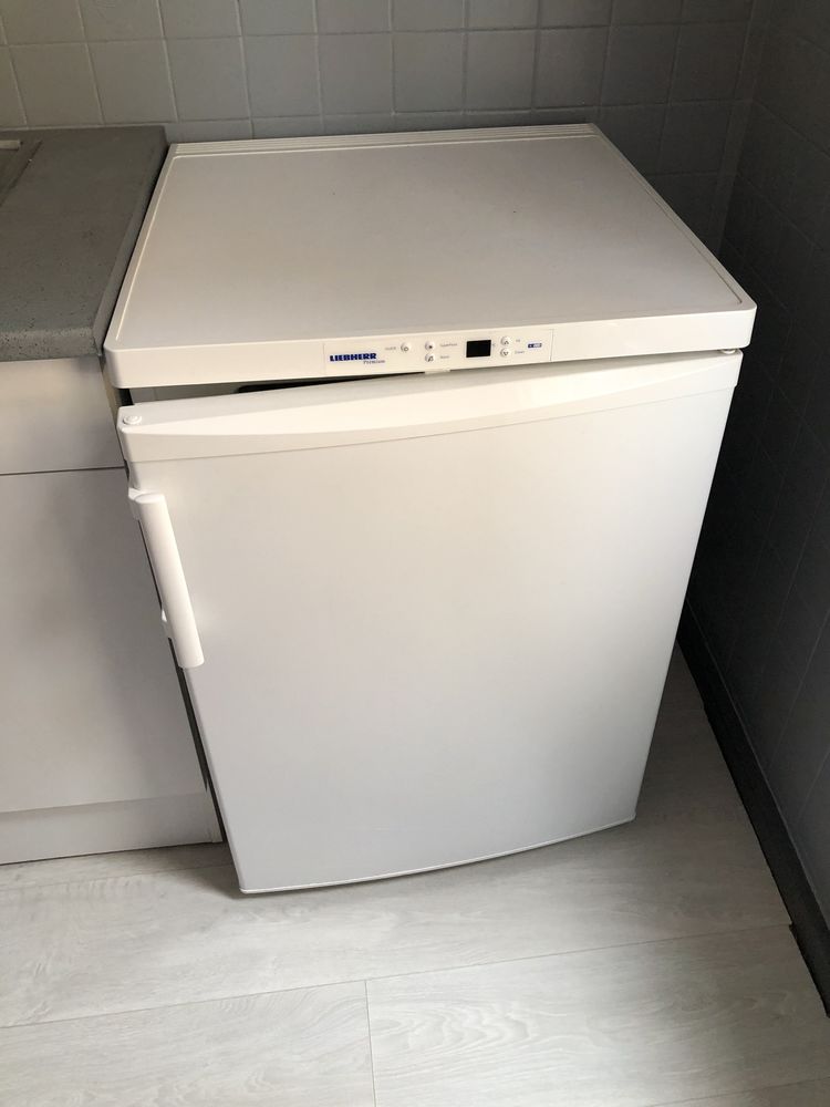 cong�lateur Liebherr 150 Niort (79)