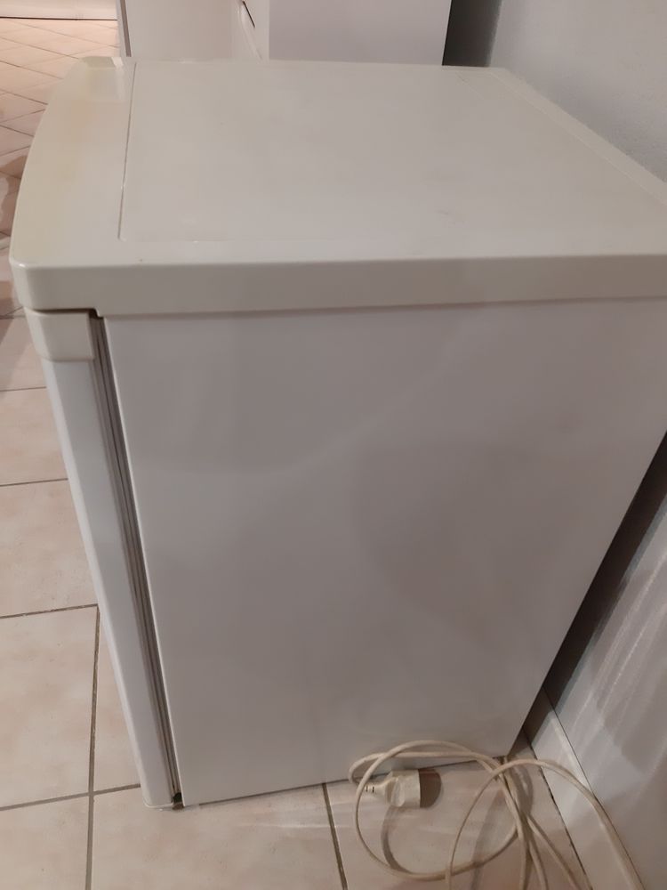 Cong�lateur � motifs d�m�nagement 50 Culoz (01)