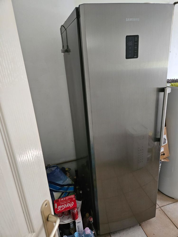 cong�lateur  SUMSUNG 1 PORTE RZ80FHIS 350 Iverny (77)