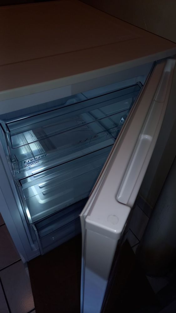 Cong�lateur tiroir sous garantie petite taille 150 Neuville Les Dieppe (76)