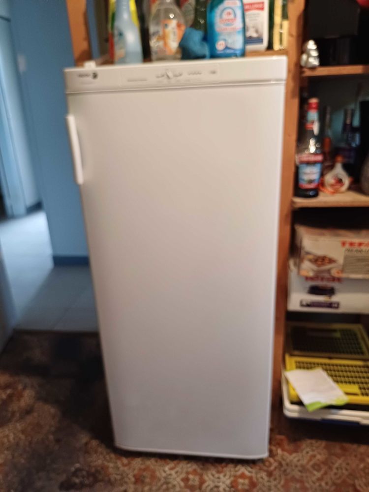 cong�lateur 5 tiroirs 150 Mitry-Mory (77)