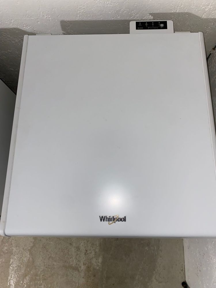 cong�lateur wirpool 150 Montmorency (95)