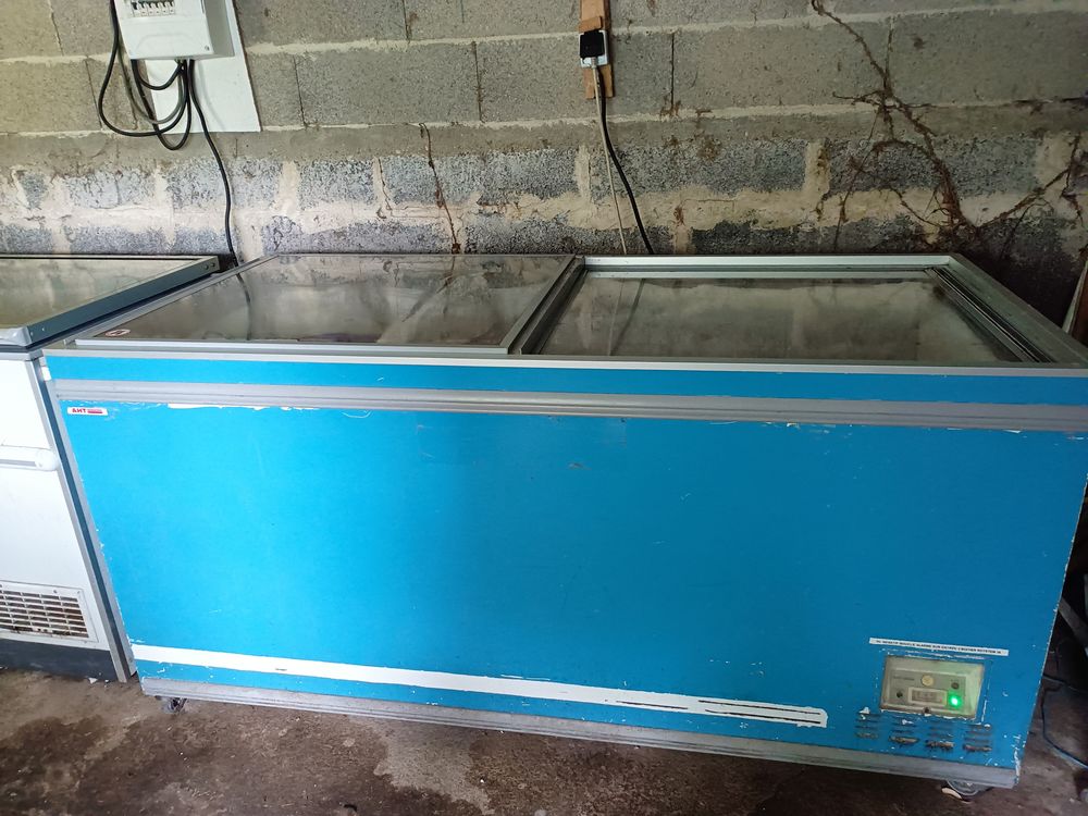 congelateur 200 Saint-Mariens (33)