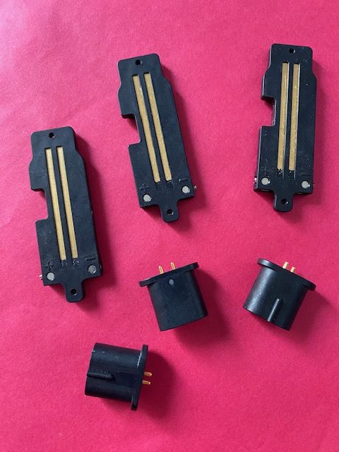 Connecteur Bose 10 Nice (06)