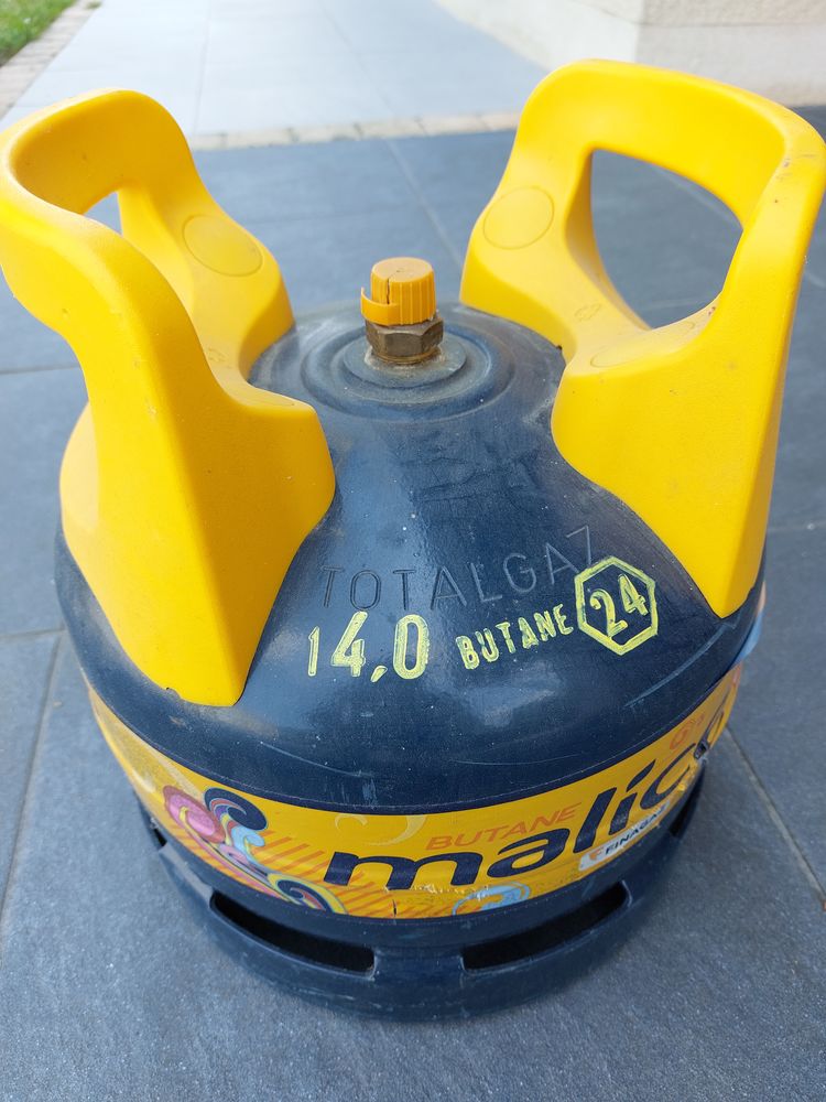  Consigne Bouteille Malice vide 6 kg
20 Saint-M�dard-en-Jalles (33)