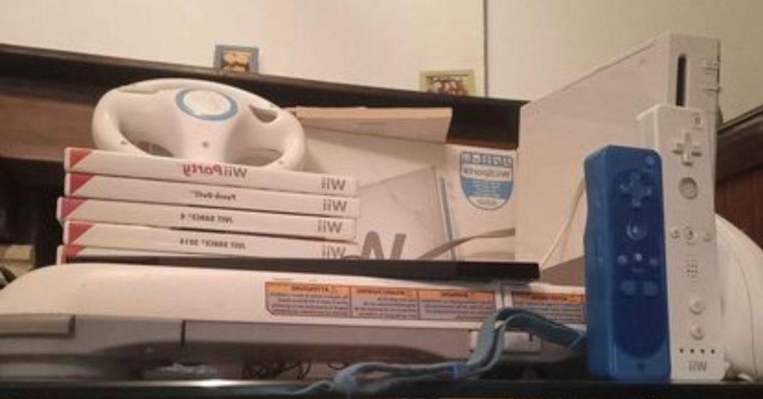 Console + accessoires +6 jeux 80 Pouzac (65)