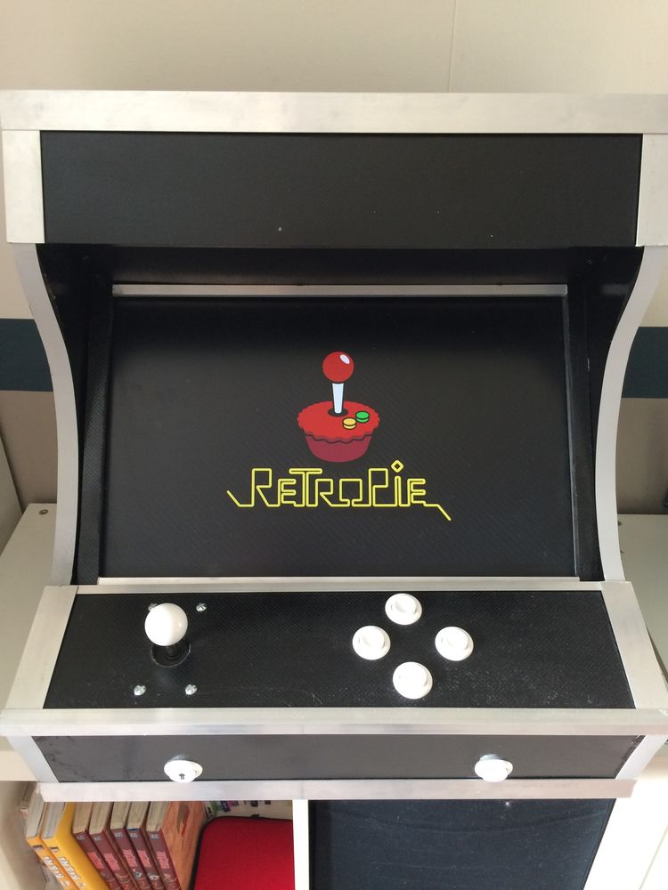 console bartop parfait �tat - 200 jeux environ 280 Le Bignon (44)