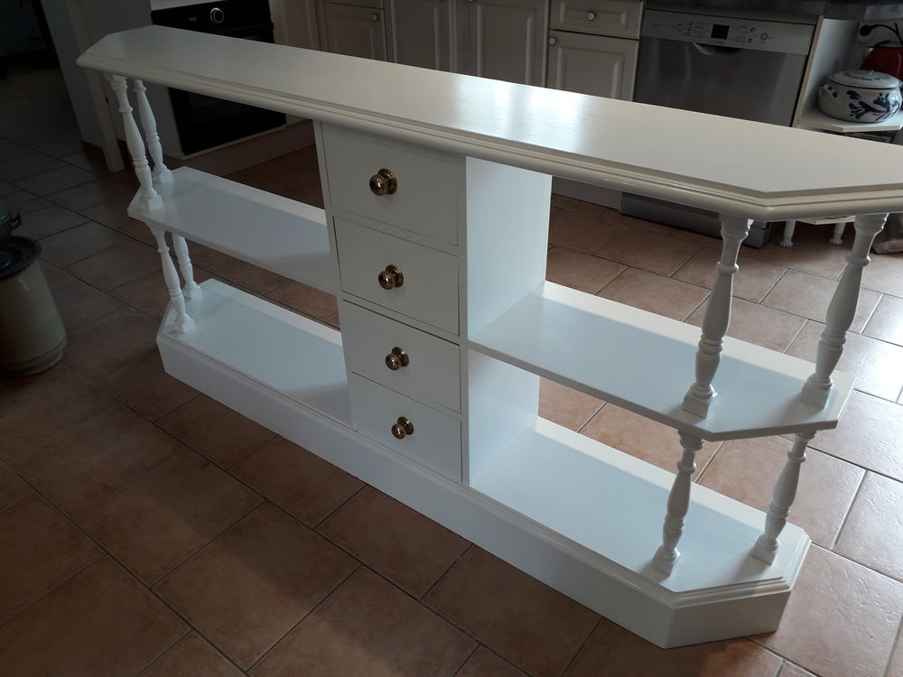 console bois laqu�e blanc 200 Saint-Urbain (85)