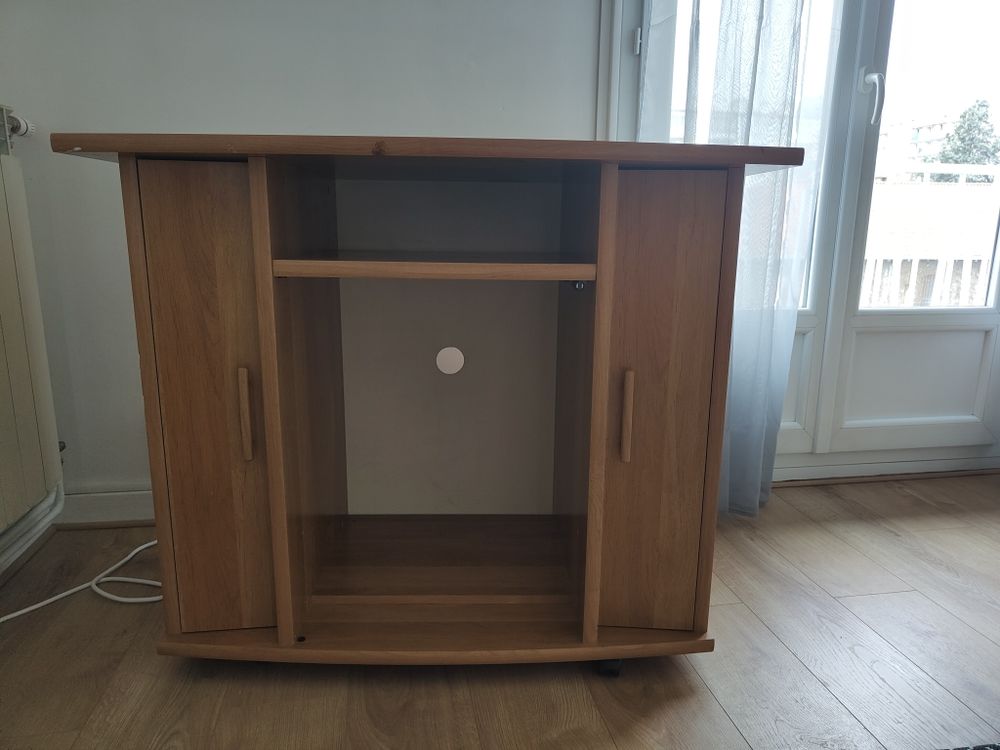 Console en bois naturel sur roulettes excellent �tat 59 Saint-Martin-d'H�res (38)