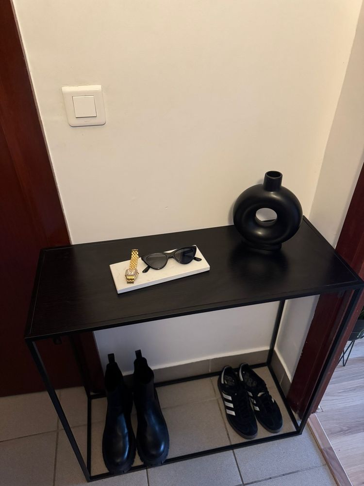 Console entr�e noire minimaliste ? id�ale petit espace 25 Le Pecq (78)