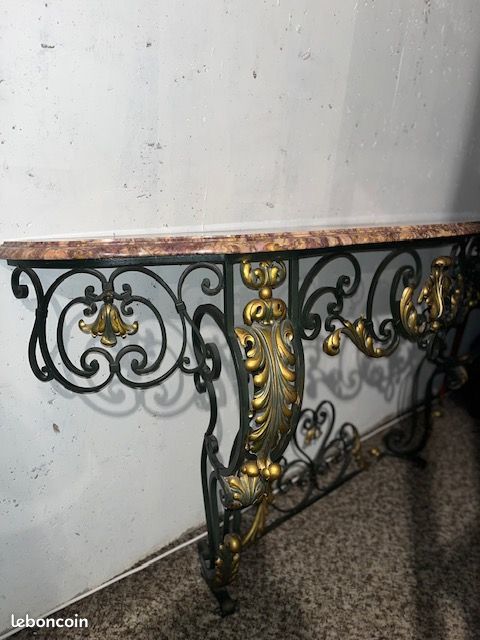 Console en marbre et fer forg� XXe si�cle 1350 Paris 9 (75)