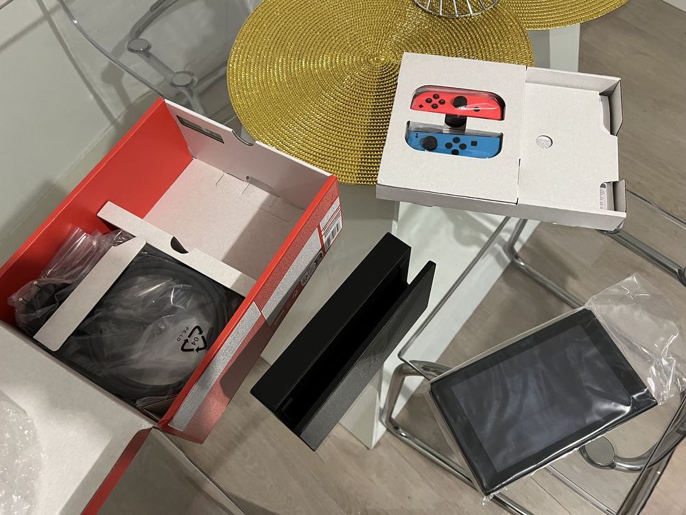 Console Nintendo Switch 260 L'Ha�-les-Roses (94)