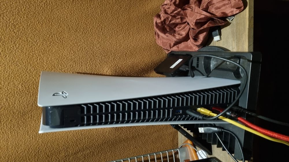 Console ps5 num�rique �tat neuf 279 Tourcoing (59)