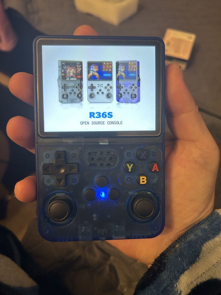 Console R�tro R36S/21000 jeux/128Go 60 Toulon (83)