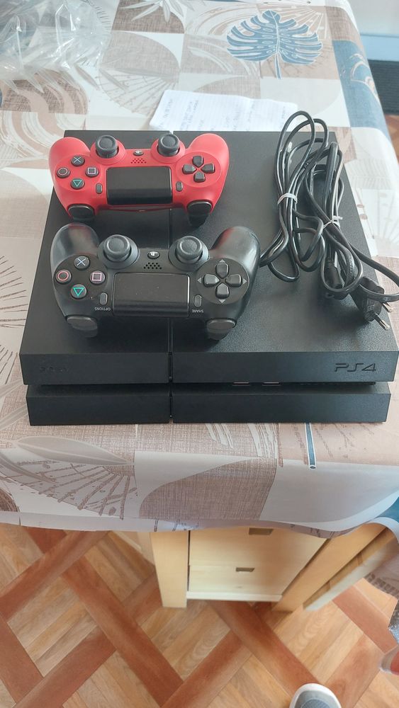 CONSOLE PS4 SLIM 1 TO 250 Clermont-Ferrand (63)