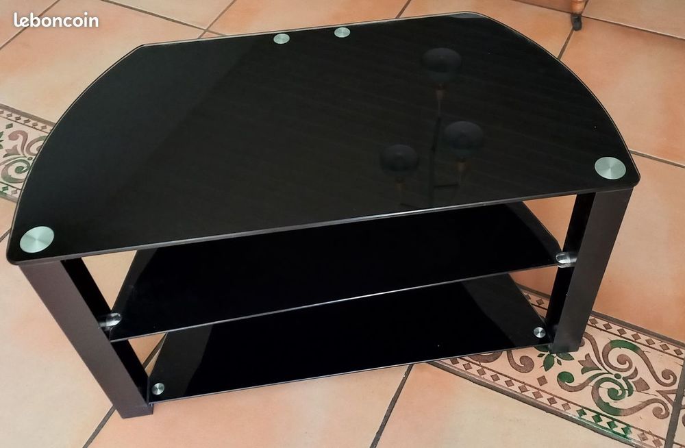 Console t�l�vision en verre noire 20 P�rigny (17)