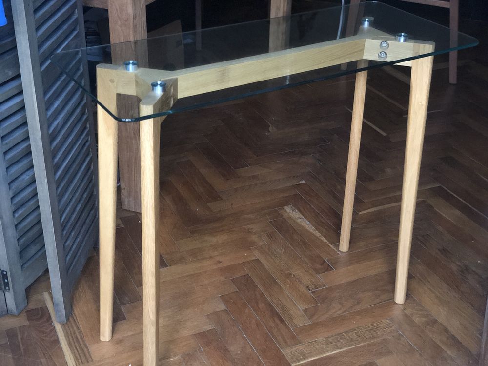  une console en verre tremp� Maison du Monde 104 Toulouse (31)