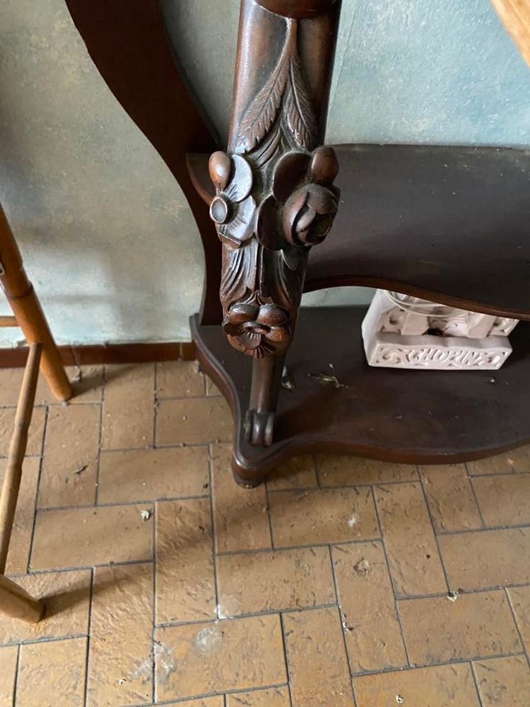 Console 390 Toulon (83)