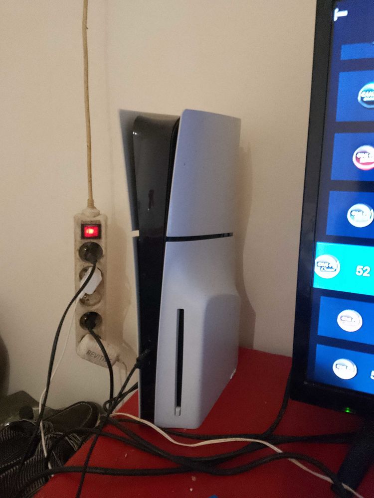 console 600 Caix (80)