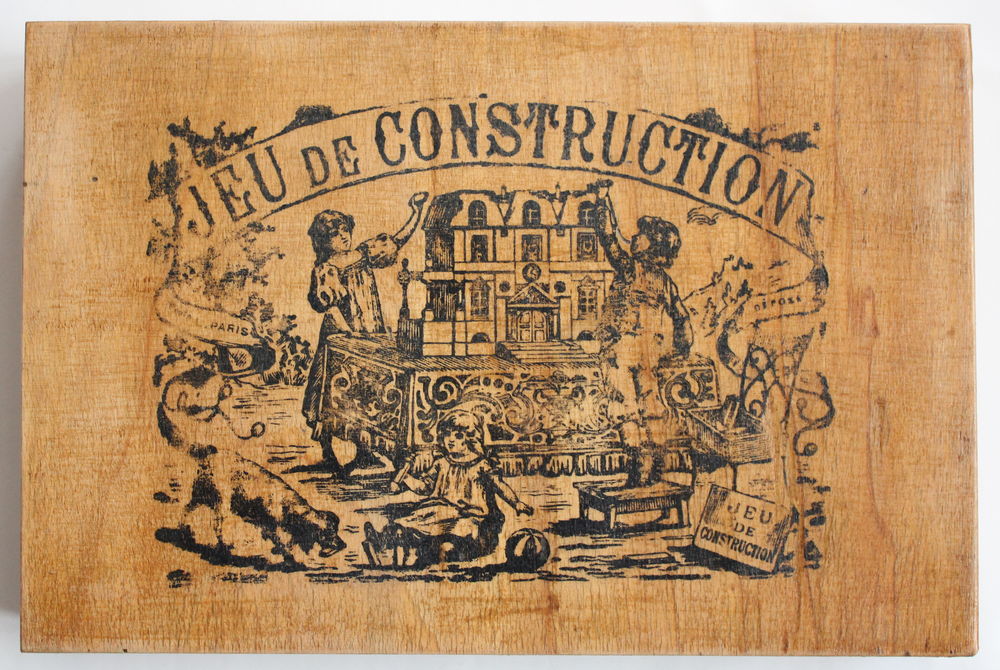 Jeu de construction en bois sign� THle.L. XIX eme si�cle 180 Issy-les-Moulineaux (92)