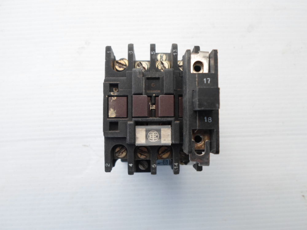 contacteur Legrand  25A tri bobine 380V . 3 Goincourt (60)