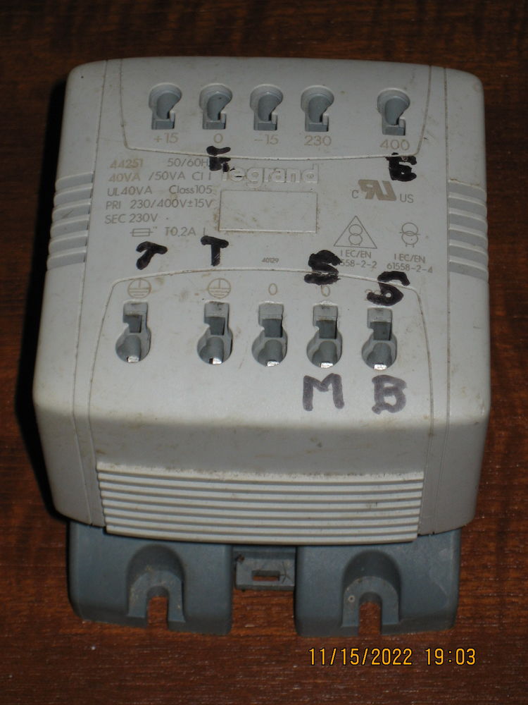 CONTACTEUR  TRIPHASE 20 La Ville-aux-Dames (37)