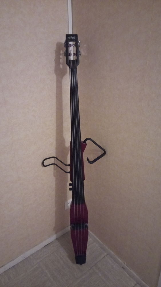 Contrebasse �lectrique STAGG 350 Gap (05)