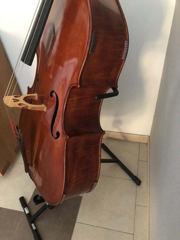 Contrebasse 1/4 1600 Neuville-aux-Bois (45)