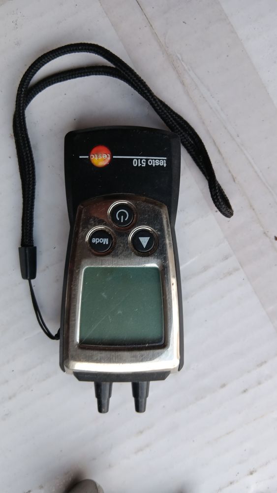 Contr�leur depression pour v�rifier l eau dans les conduite 5 Mantes-la-Jolie (78)