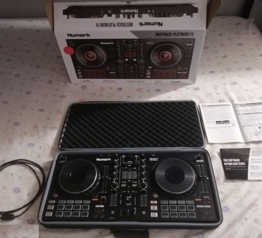 Contr�leur NUMARK 270 Allonnes (72)