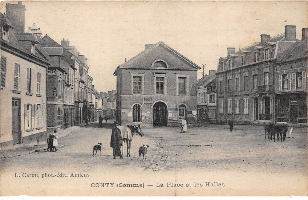 Cpa du 80 - CONTY -La Place et les Halles
12 Lucheux (80)