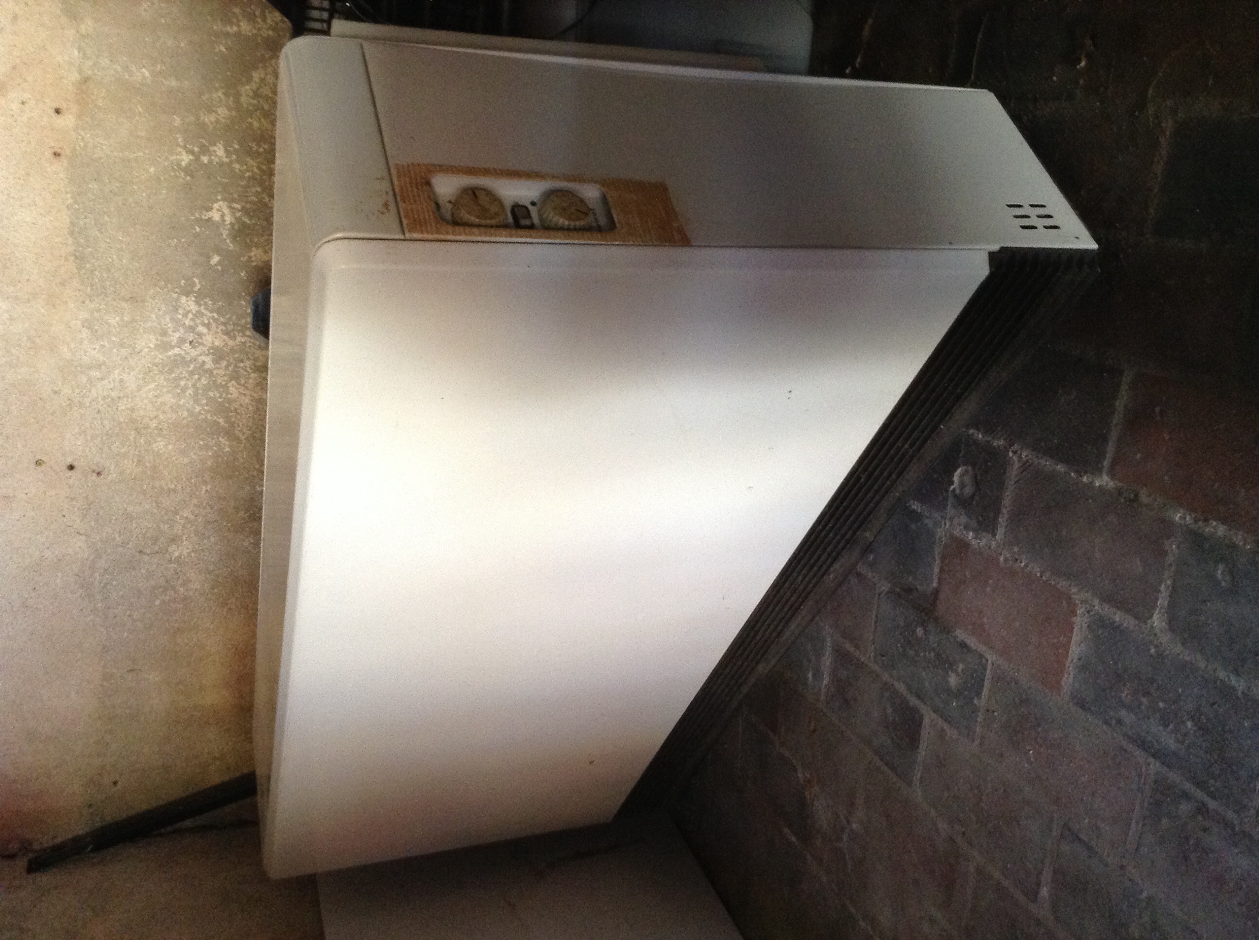 convecteur a brique r�fractaires 0 Volesvres (71)