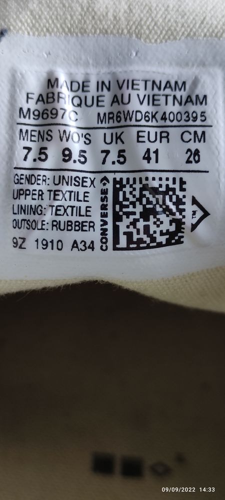 Converse 41 bleue marine 30 Ch�lons-en-Champagne (51)