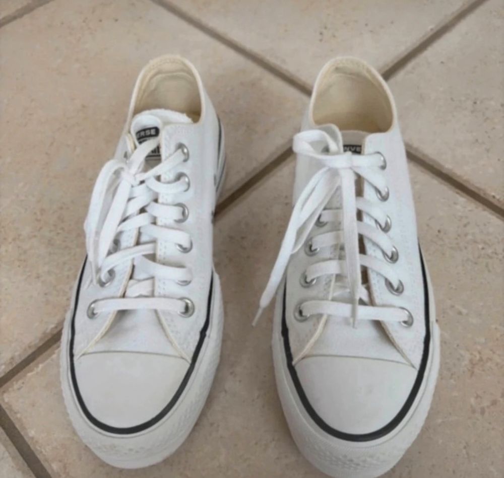 Converse all star pointure 36.5 blanche 45 Sermaises (45)