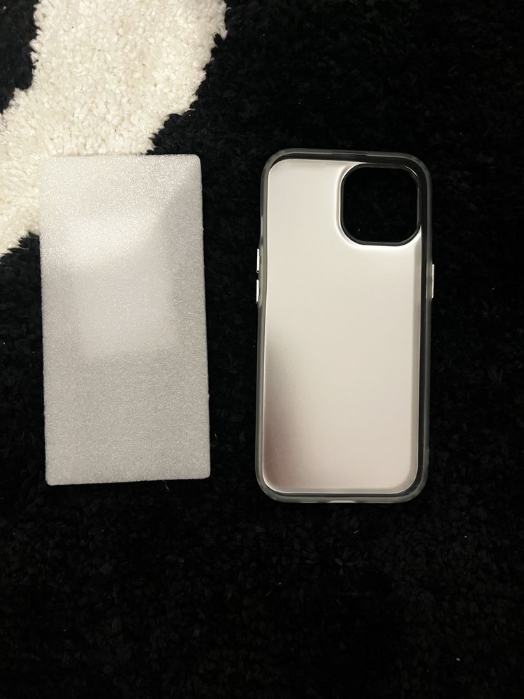 Coque The Kooples pour iPhone 15 �  neuve, jamais utilis�e � �oe� 10 Nancy (54)