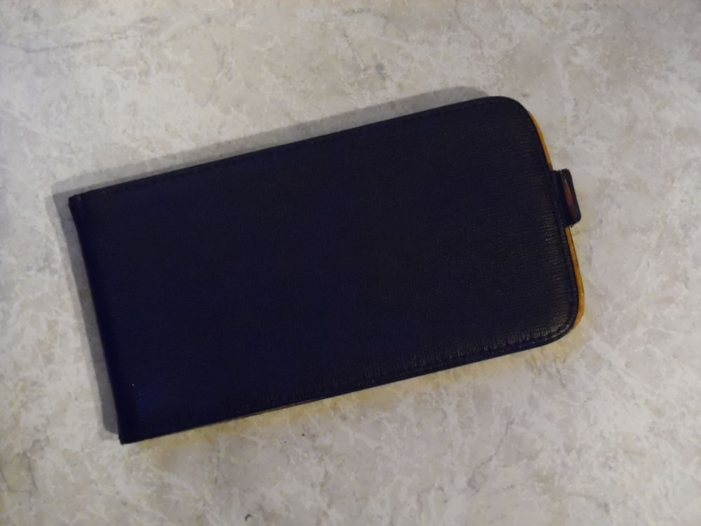 coque � rabat pour WIKO CINK KING, COMME NEUVE 5 Abbeville (80)