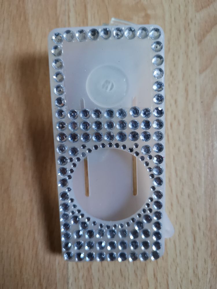 Coque en silicone blanc strass� pour ipod 5 Villemomble (93)