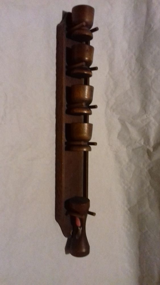 coquetiers sur leur pr�sentoir 10 Sept�mes-les-Vallons (13)