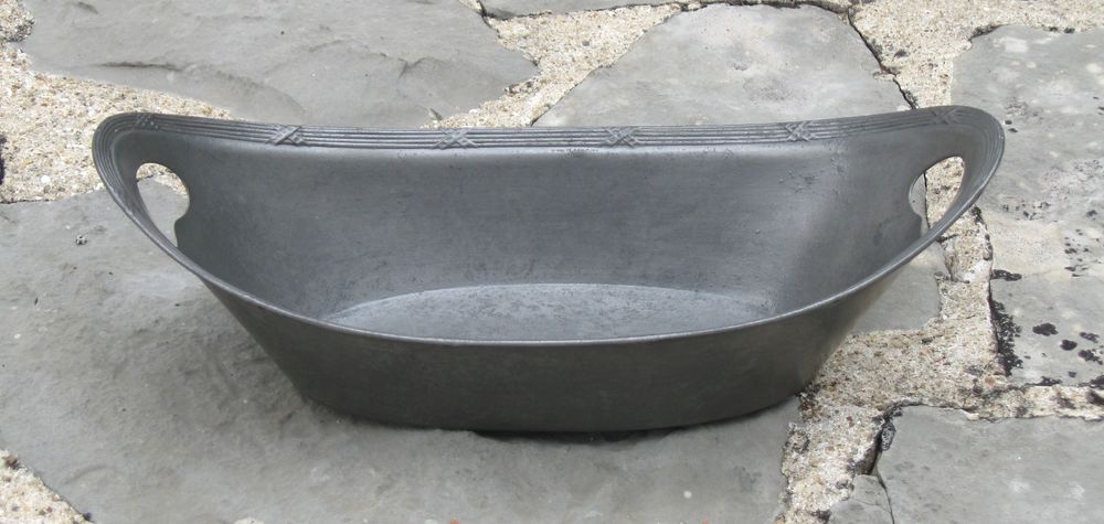 Corbeille en Etain d'�poque Art Nouveau sign�e Osiris 150 Maule (78)